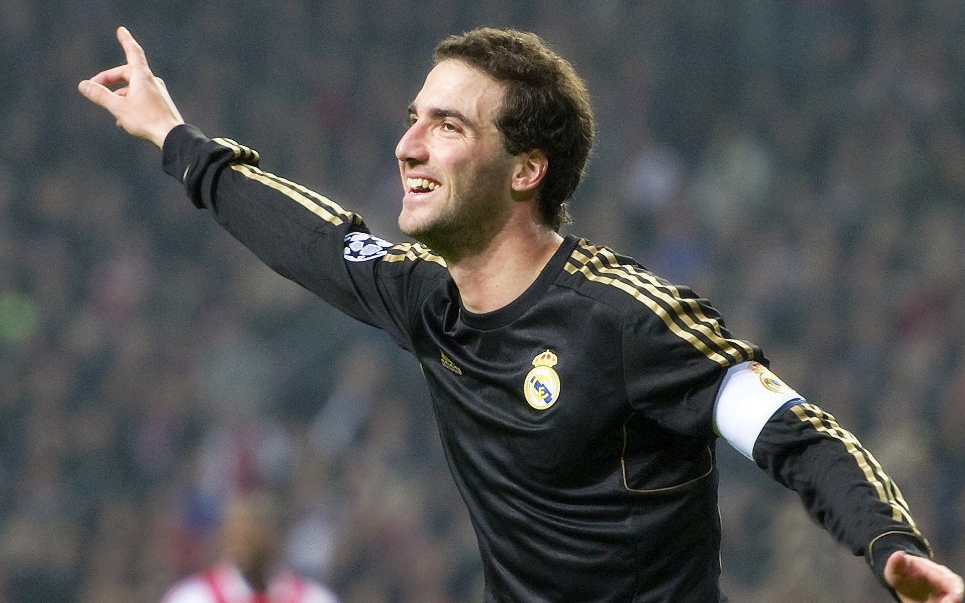 爱游戏体育平台-“青训明星球员受邀国内外足球盛会，展示风采”，足坛十大青训营